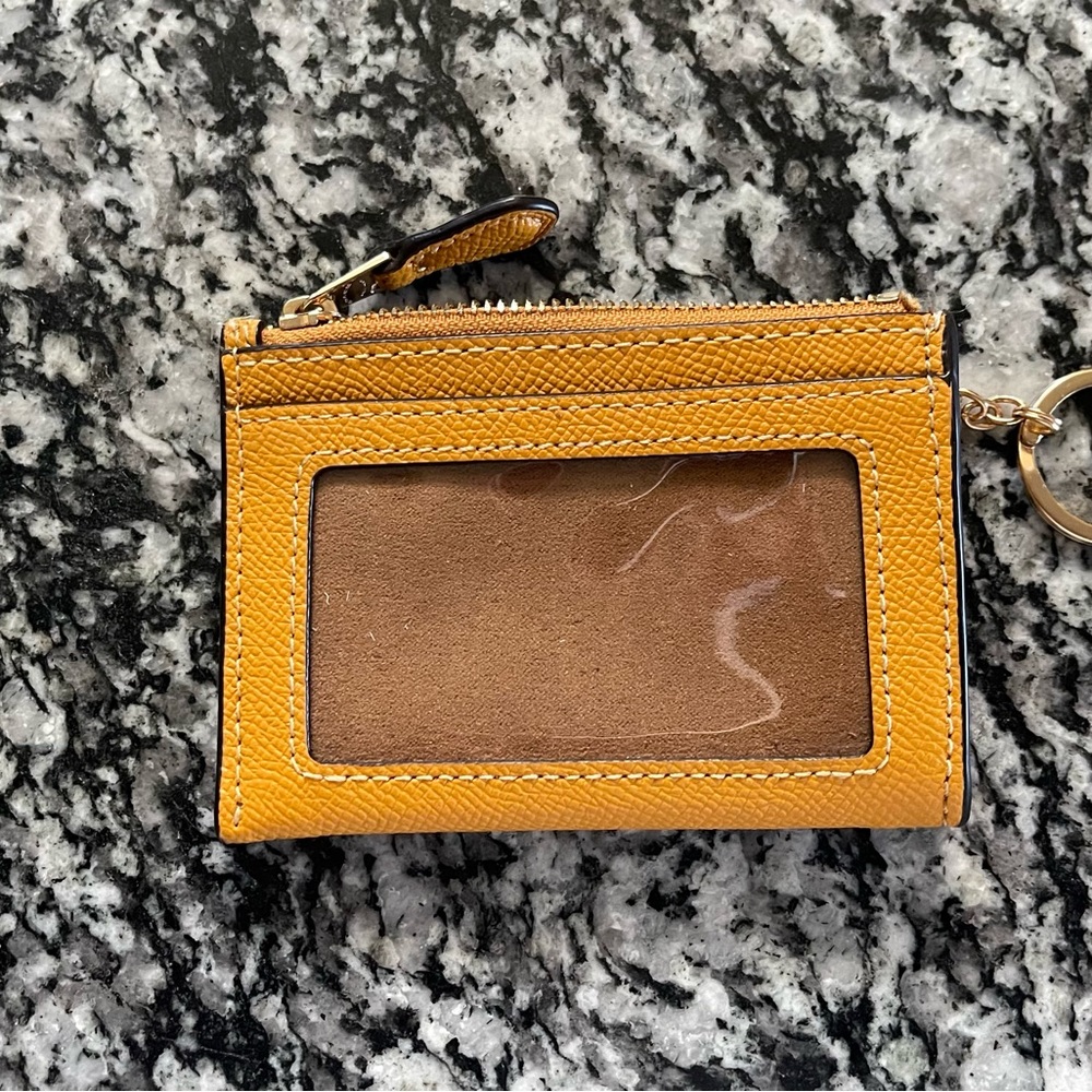Coach Cardholder - Picture 3 of 3